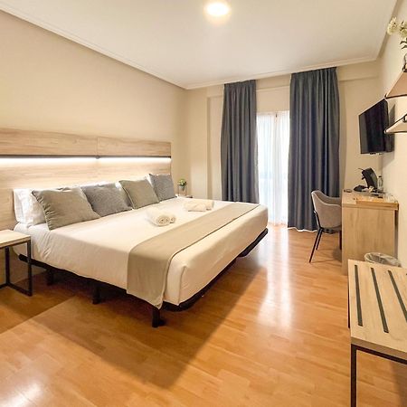 Vtz Hotel El Principe Сарагоса Екстер'єр фото