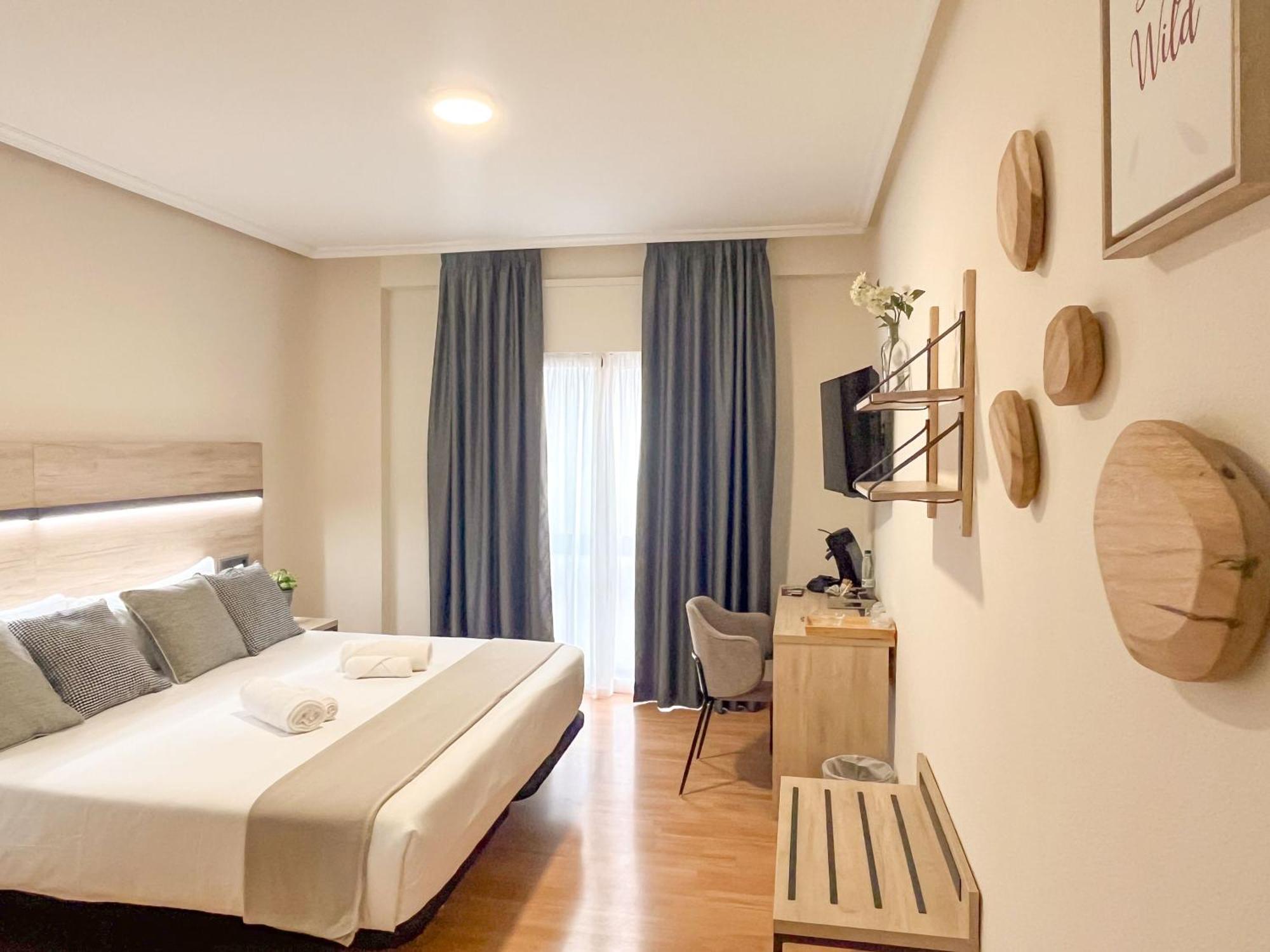 Vtz Hotel El Principe Сарагоса Екстер'єр фото